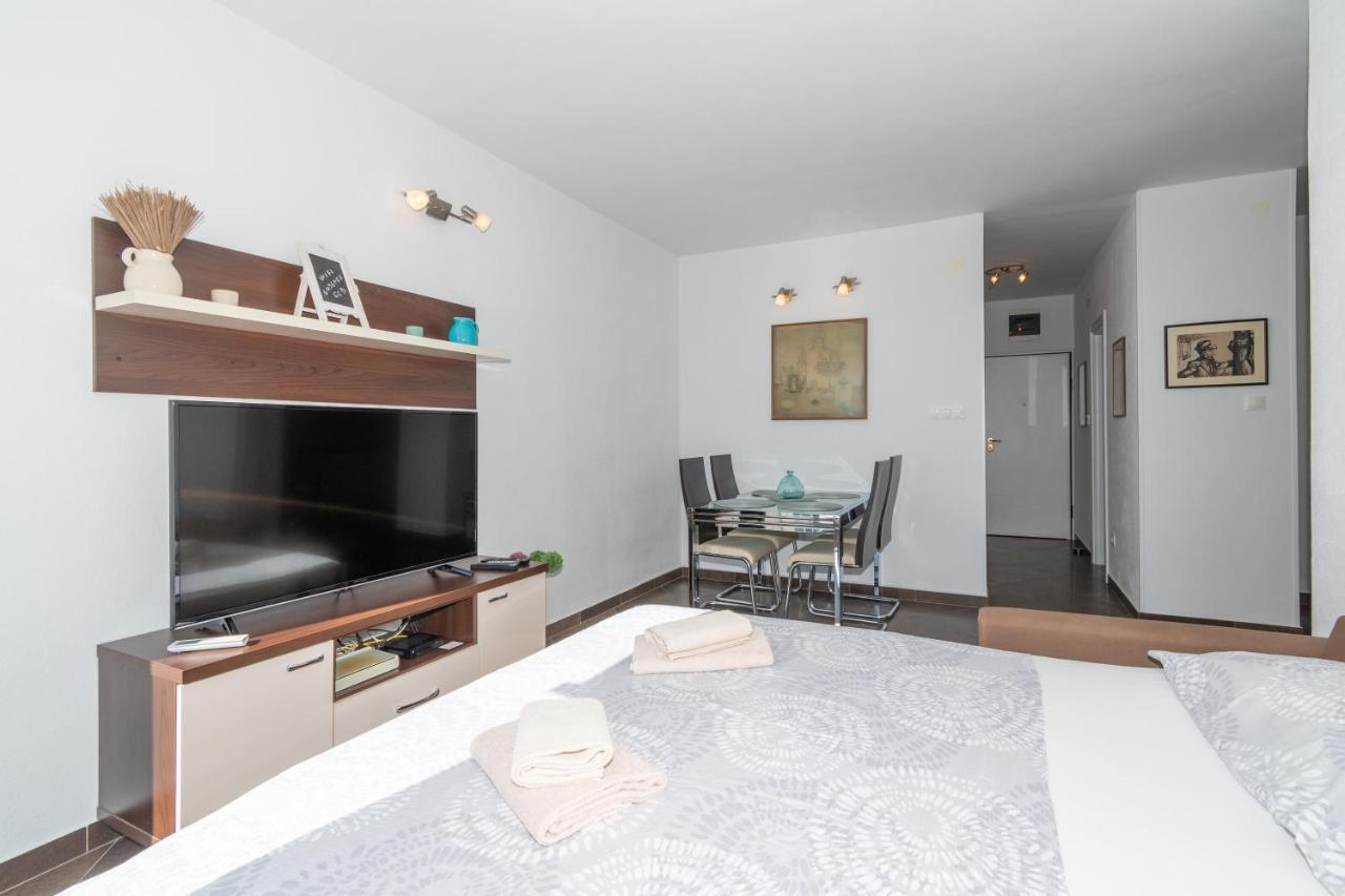 ספליט Trstenik Beach Apartment מראה חיצוני תמונה